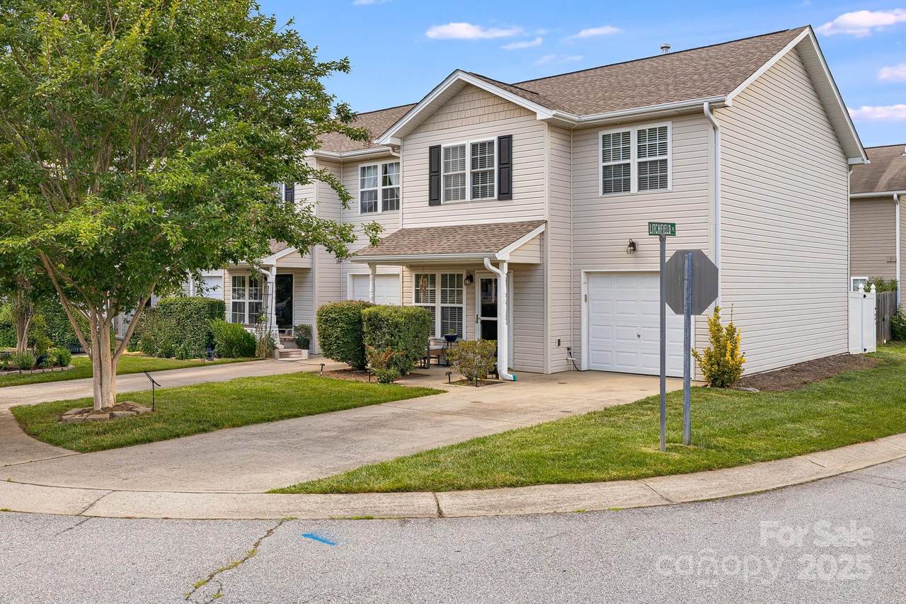 48 Lanceford Circle - Photo 1