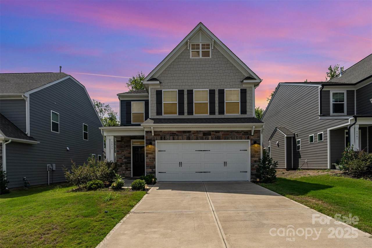 3935 Center Place Drive - Photo 1