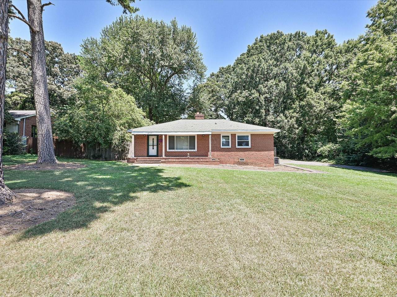 2733 Palm Avenue - Photo 1