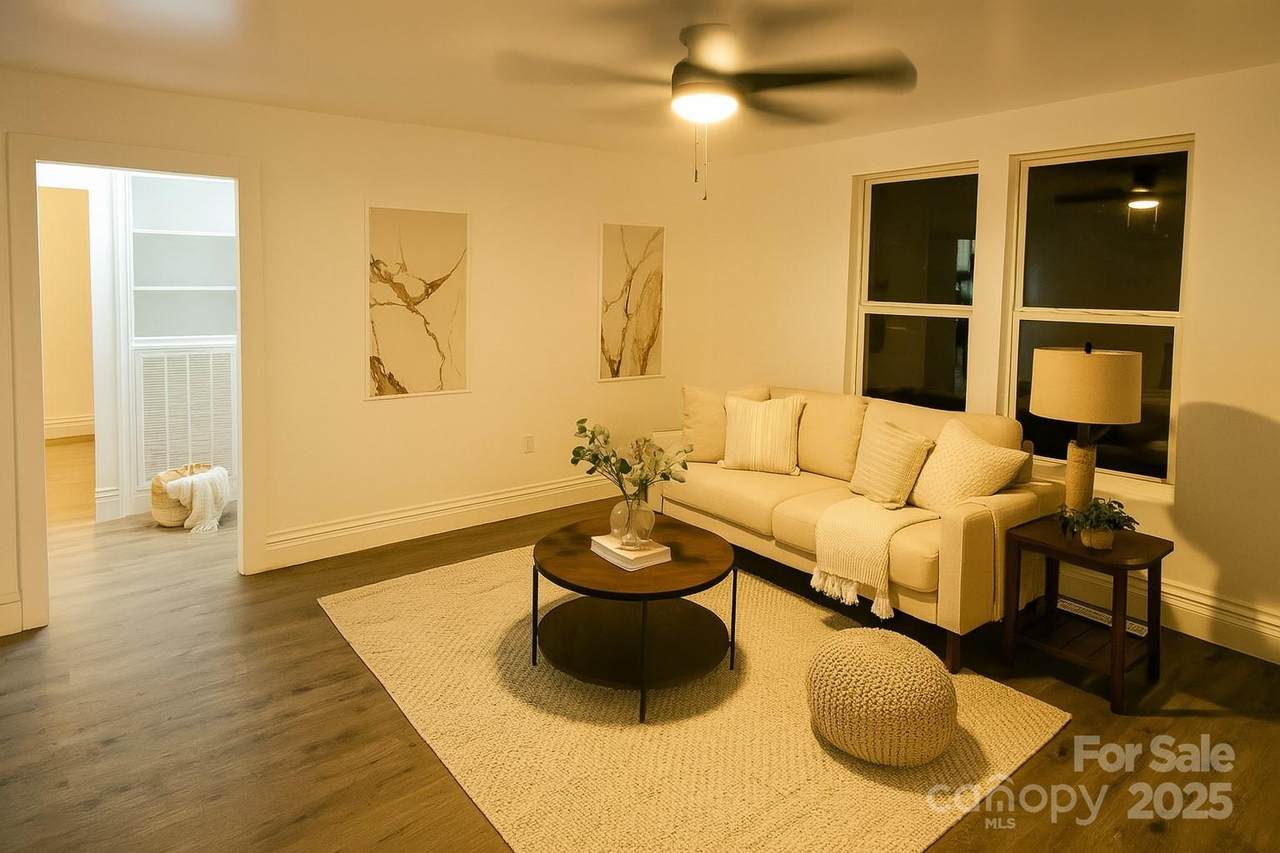 203 Raymond Street - Photo 1