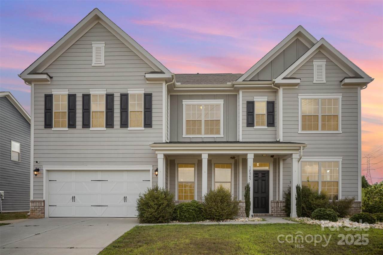 10045 Carousel Corral Drive - Photo 1