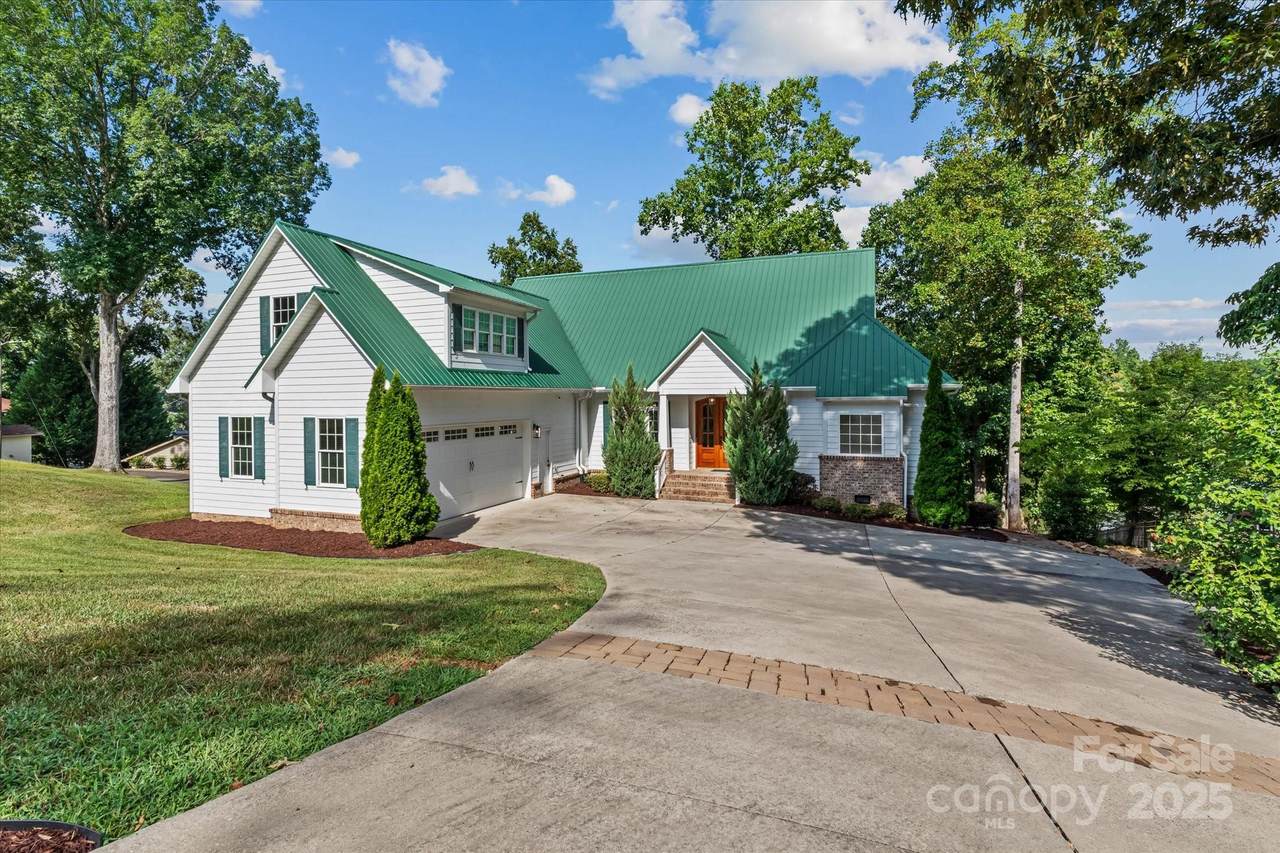 7012 Locke Drive - Photo 1