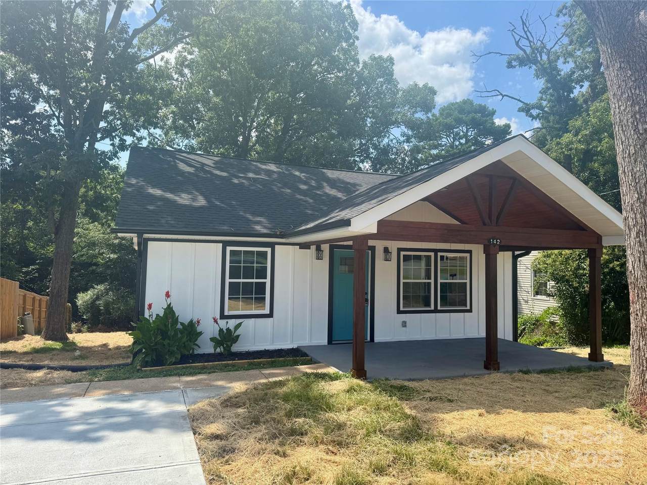 142 Morrow Avenue - Photo 1