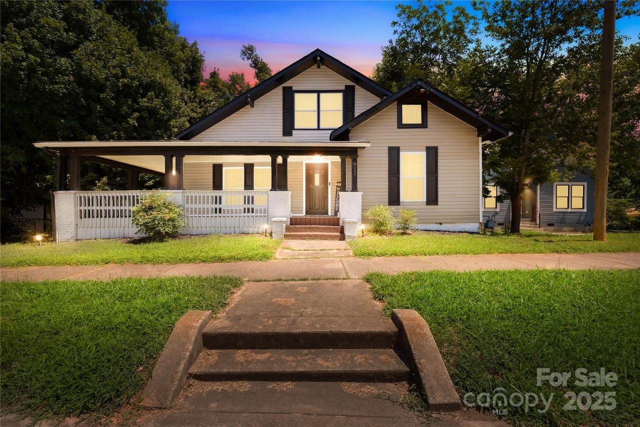 911 Wilson W Lee Boulevard - Photo 1