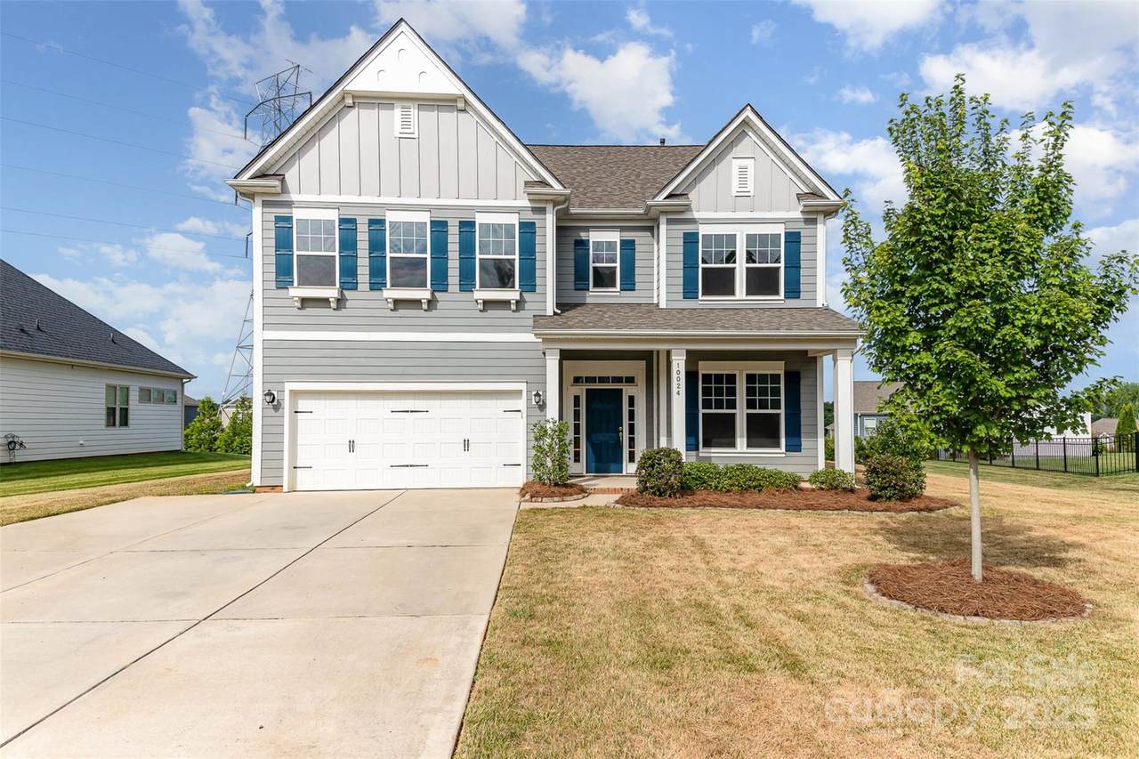 10024 Fox Trotter Lane - Photo 1