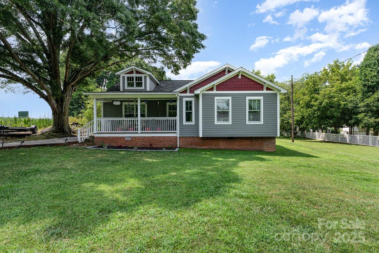 213 Nixon Road - Photo 1