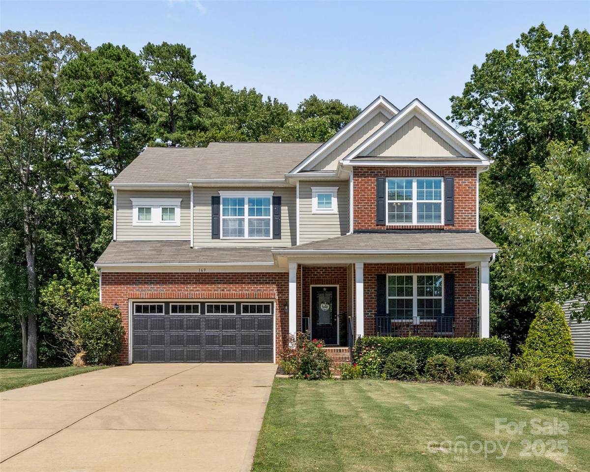 169 Pecan Hills Drive - Photo 1