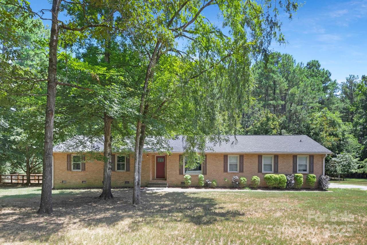 5930 Astor Drive - Photo 1