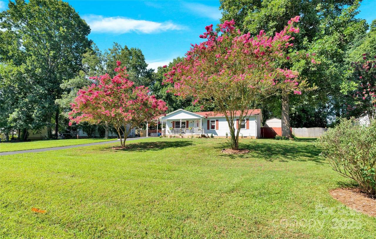 159 Bowman Road - Photo 1