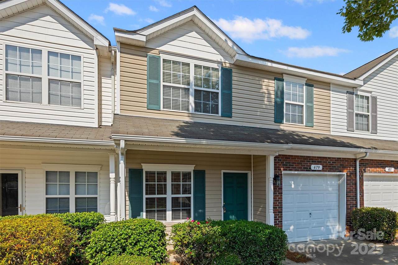 479 Delta Drive - Photo 1