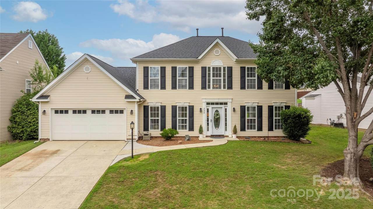 224 Royalton Road - Photo 1