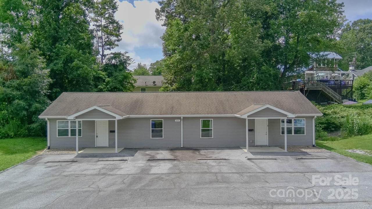 835 3rd Avenue - Photo 1