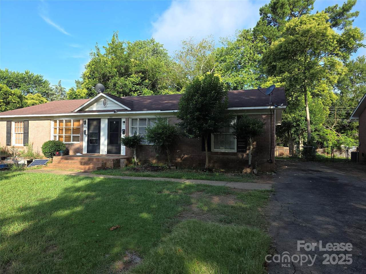 3721 Driftwood Drive - Photo 1