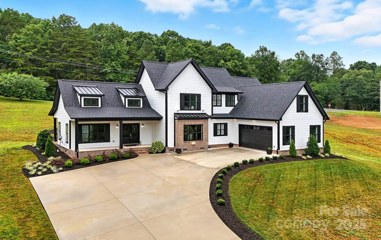 157 Franklin Lane - Photo 1