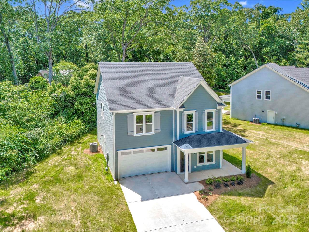 1651 Carolina Circle - Photo 1