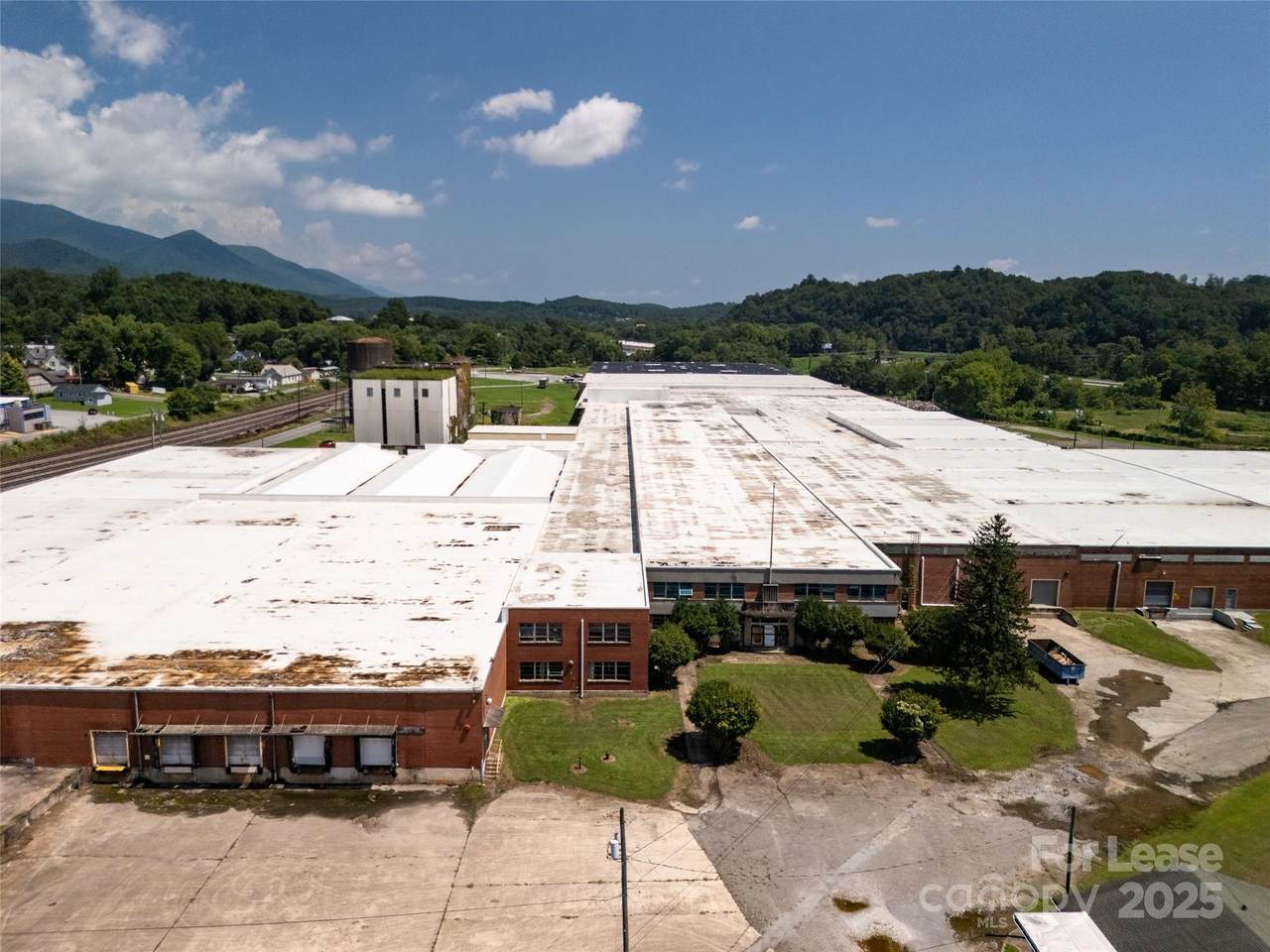 144 Water Street - Photo 1