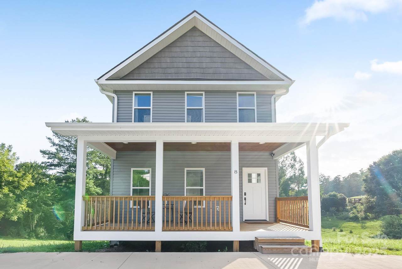 8 Green Tree Lane - Photo 1