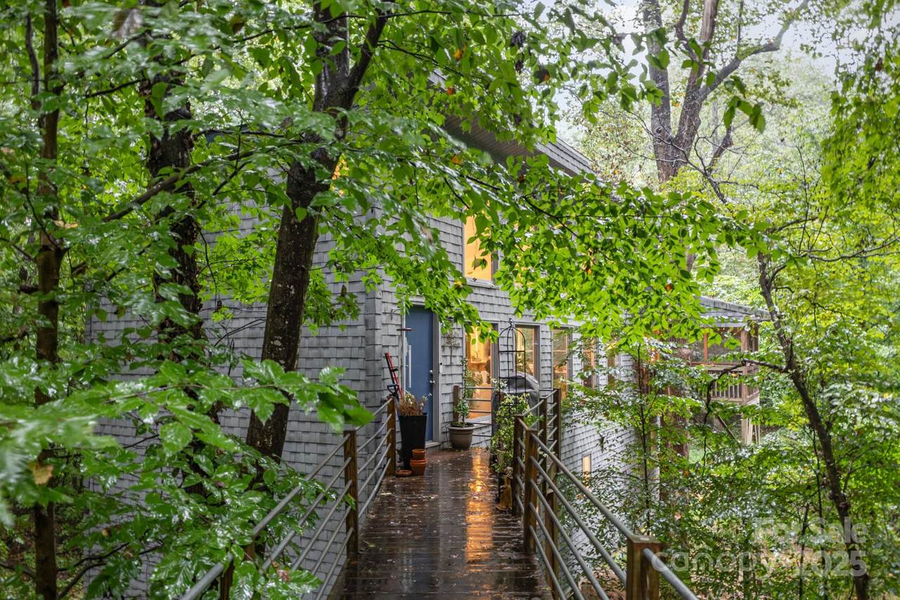 7600 Cedarbrook Drive - Photo 1