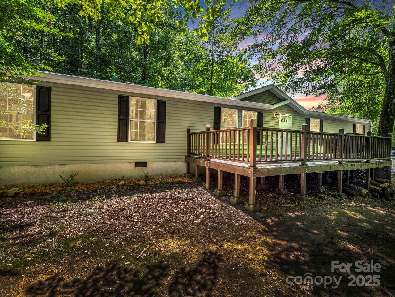 174 Danielle Drive - Photo 1