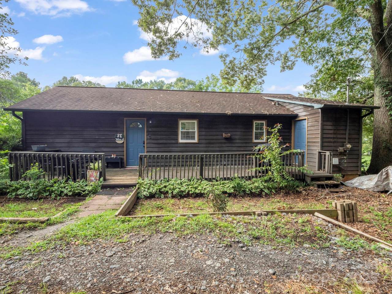 272 Washington Street - Photo 1