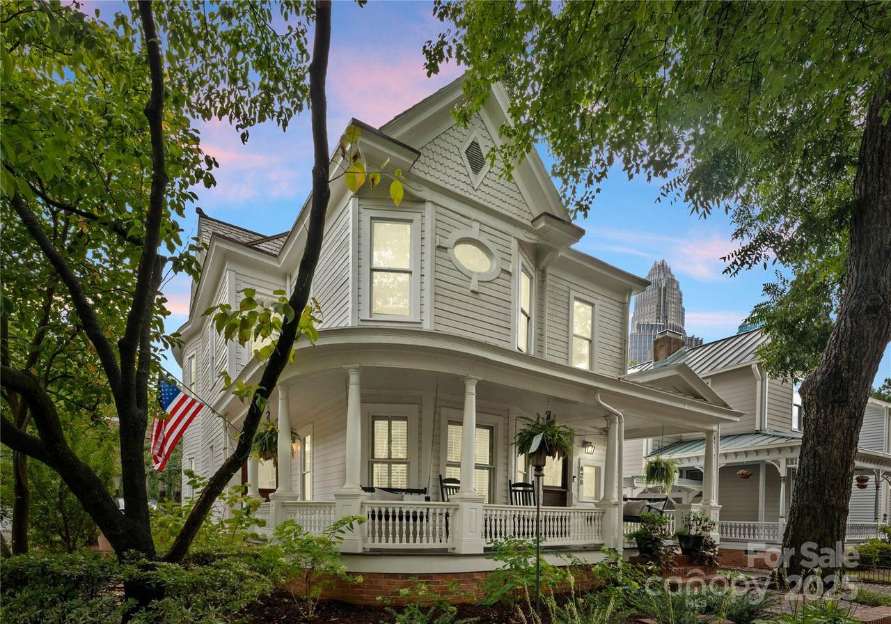 428 Poplar Street - Photo 1