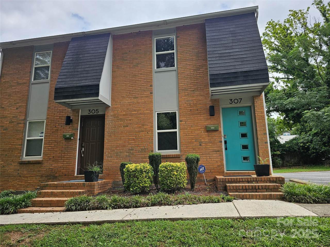 307 French Street - Photo 1