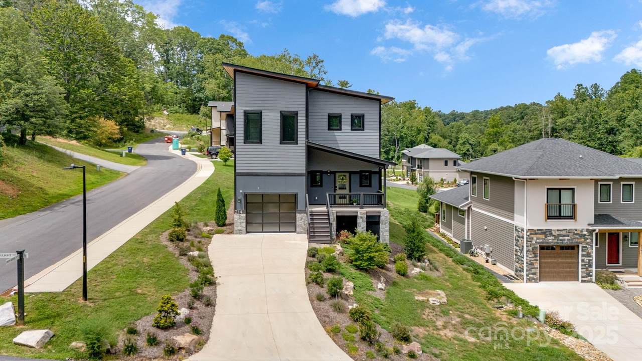 214 Torch Light Way - Photo 1