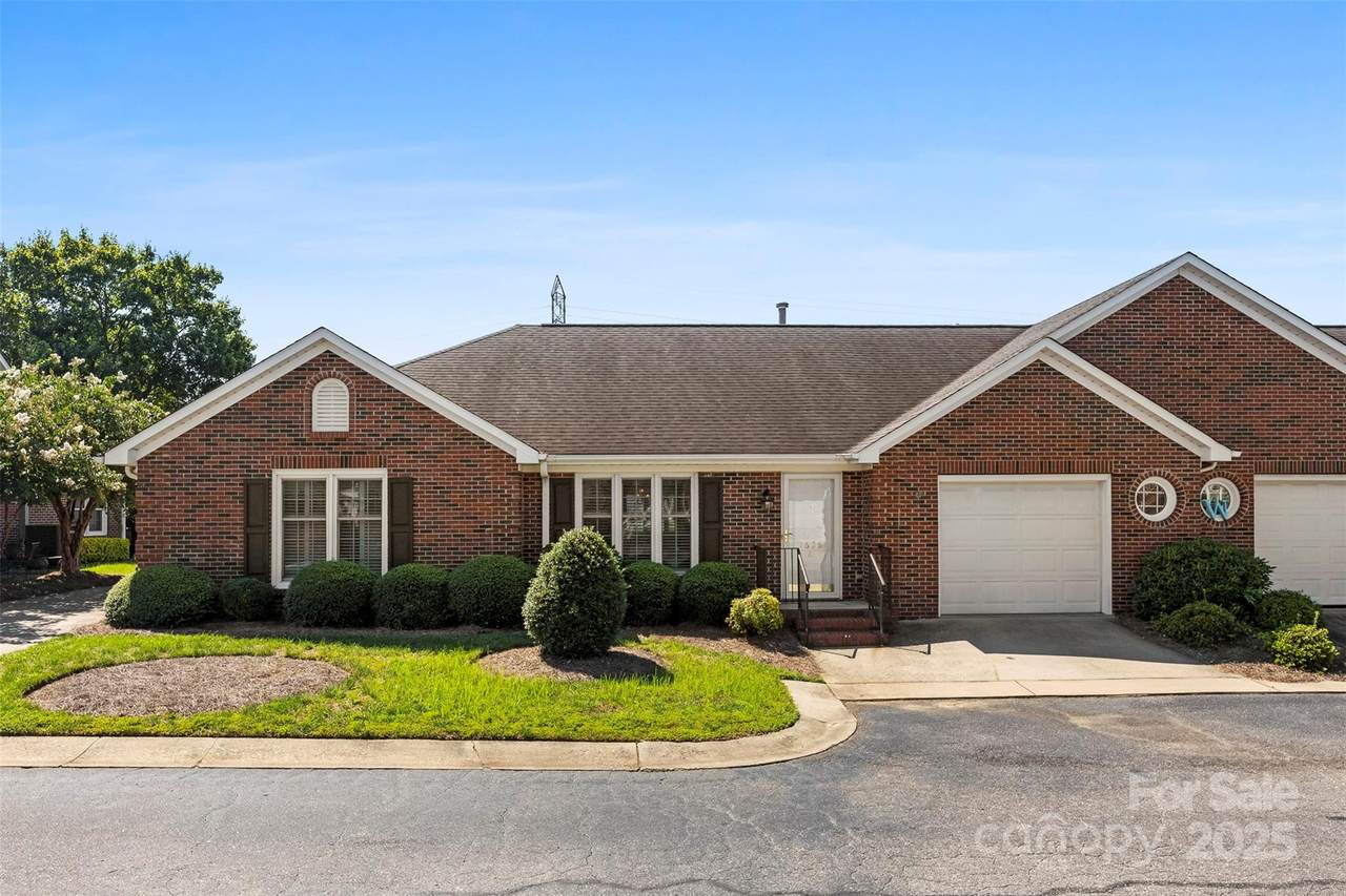 1638 Union Road - Photo 1