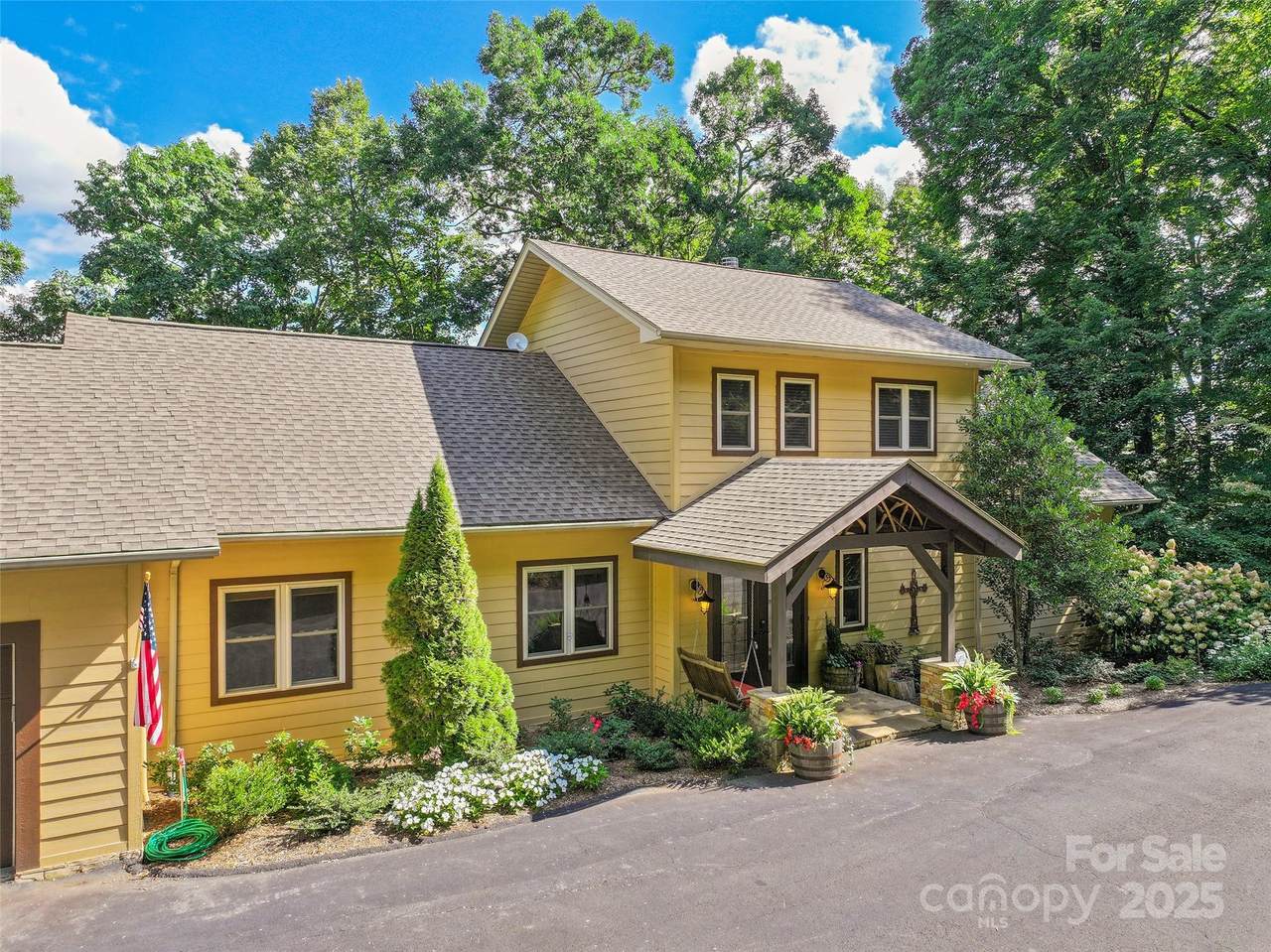 522 Woody Lane - Photo 1