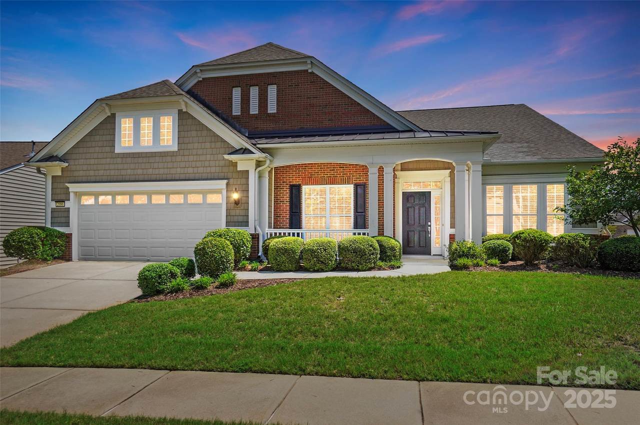 2086 Yellowstone Drive - Photo 1