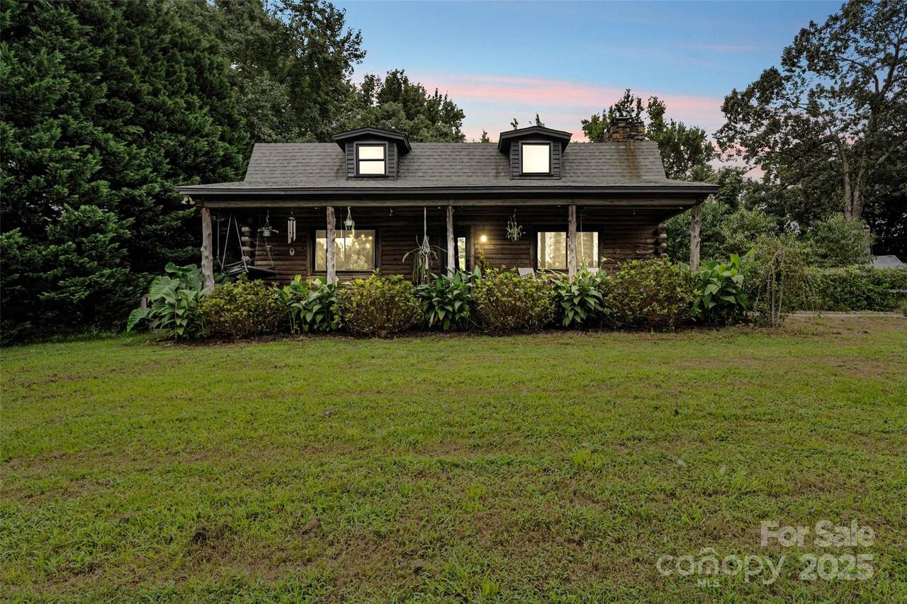 7030 Dolphin Street - Photo 1