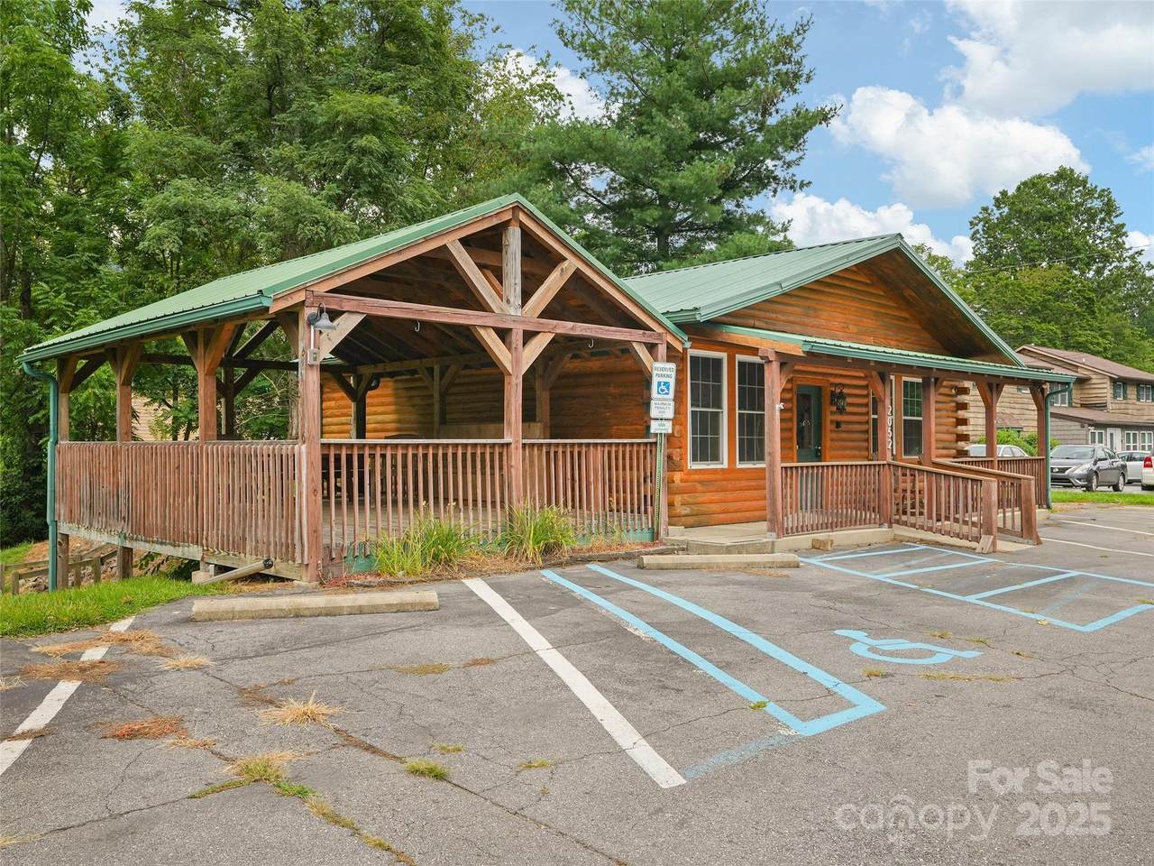 2052 Dellwood Road - Photo 1