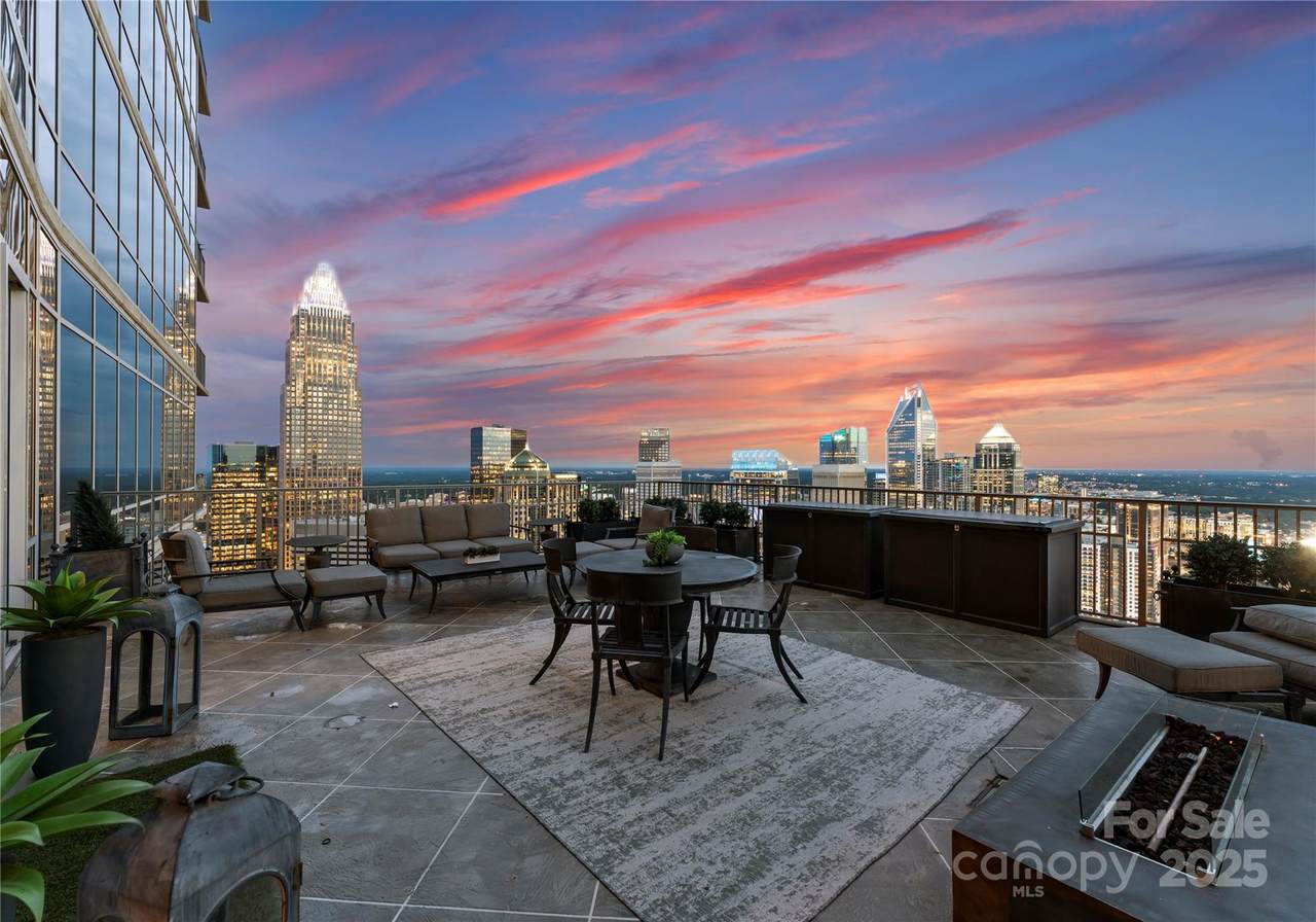 215 Pine Street - Photo 1