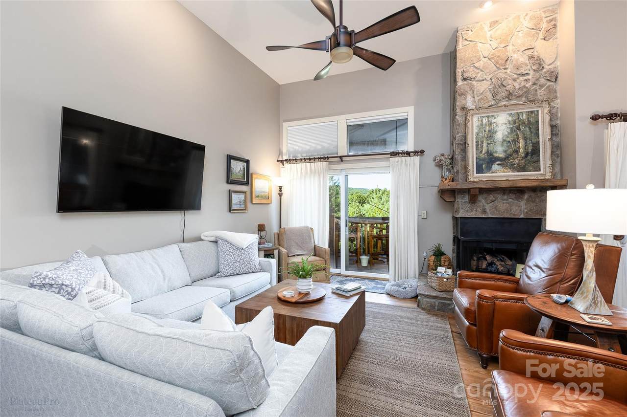 86 Racquet Club Villas Drive - Photo 1