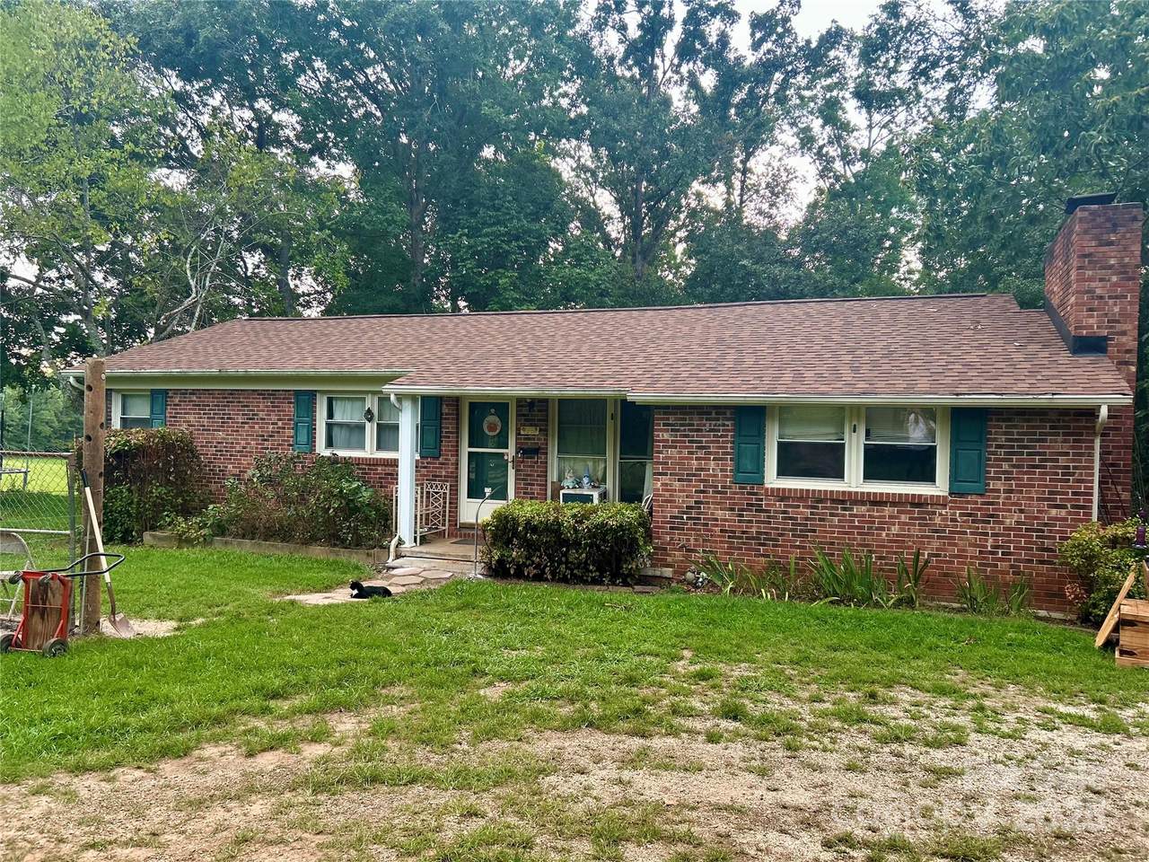 2740 Irene Bridge Highway - Photo 1