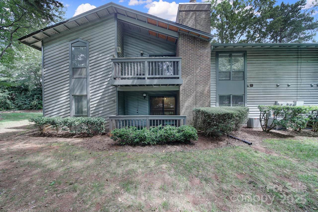 5008 Sardis Road - Photo 1