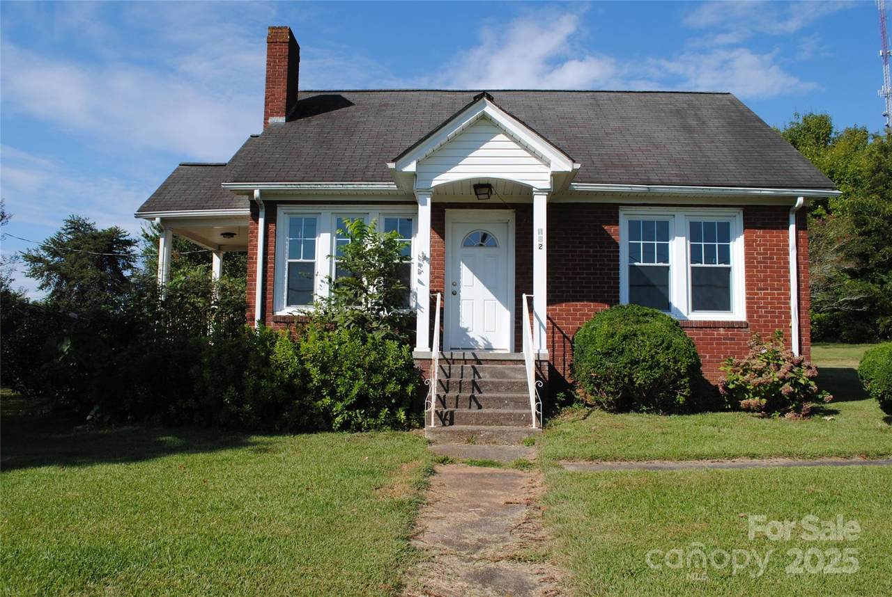 732 Main Street - Photo 1