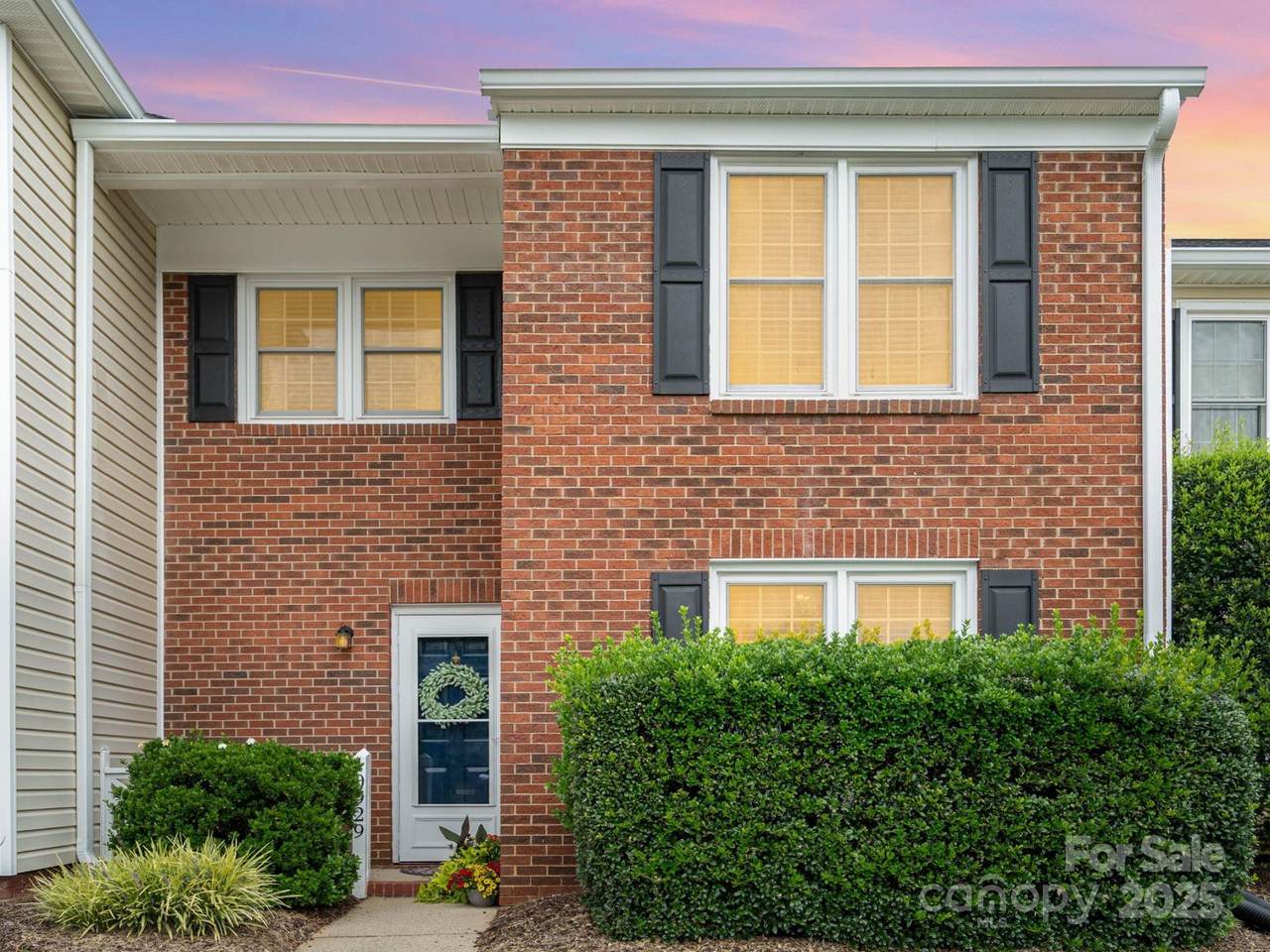 10929 Winterbourne Court - Photo 1