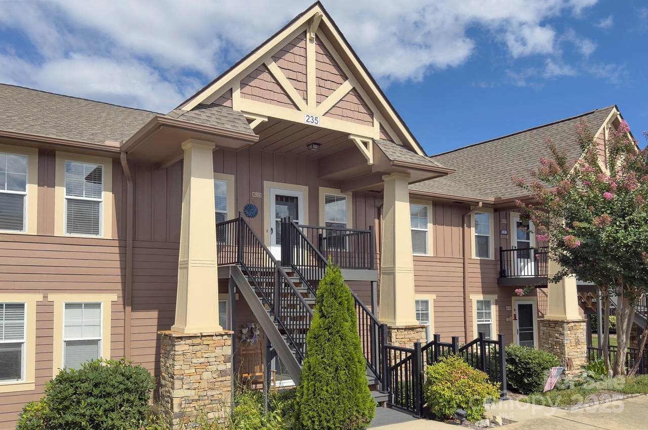 1104 Deermouse Way - Photo 1