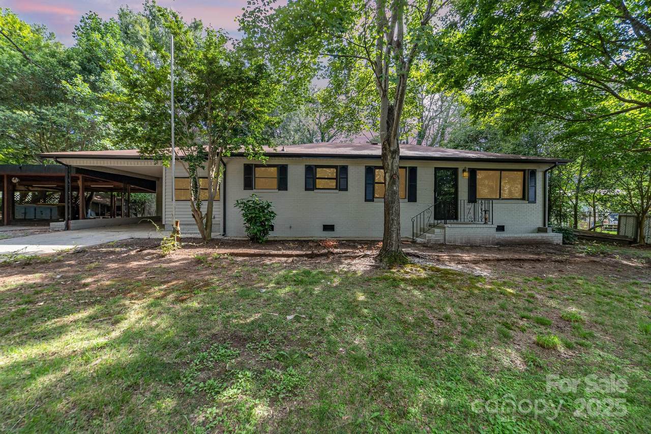 140 Staton Road - Photo 1