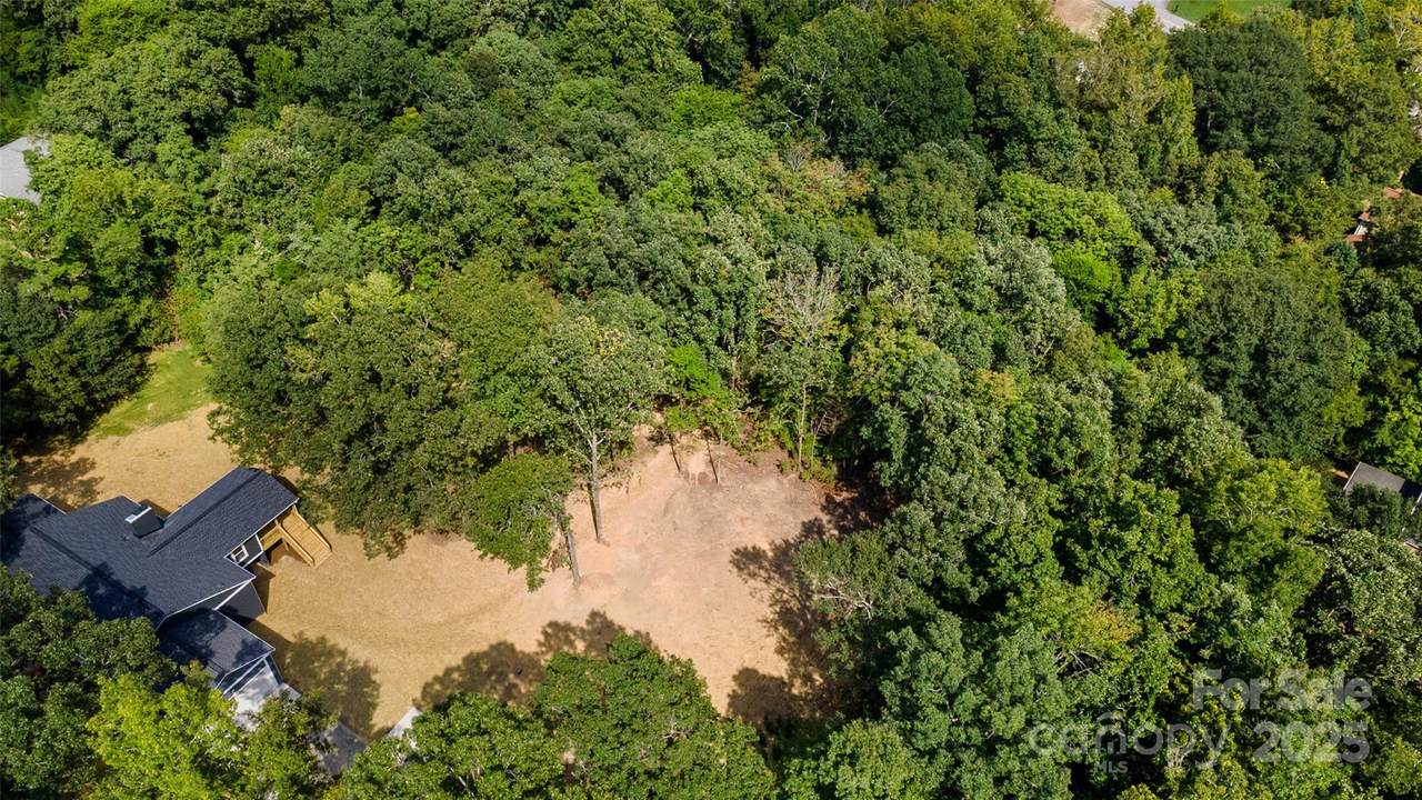 3110 India Hook Road - Photo 1