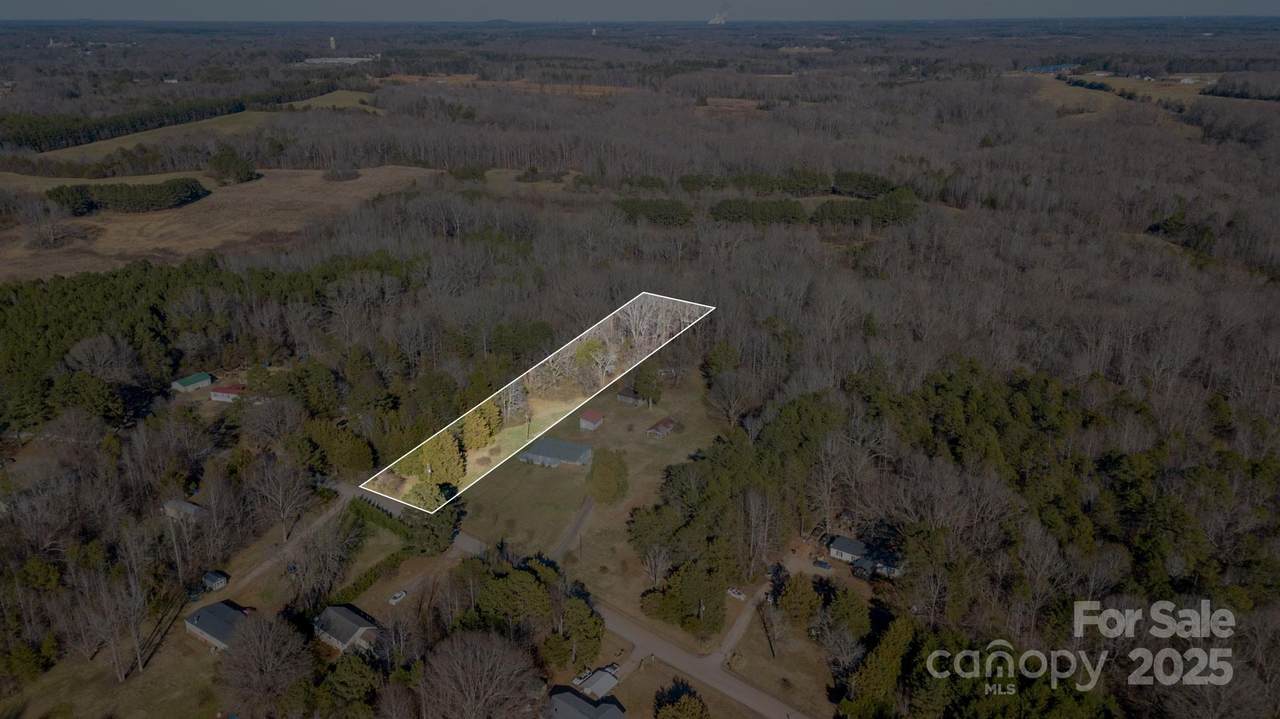 1408 Old Puckett Place - Photo 1