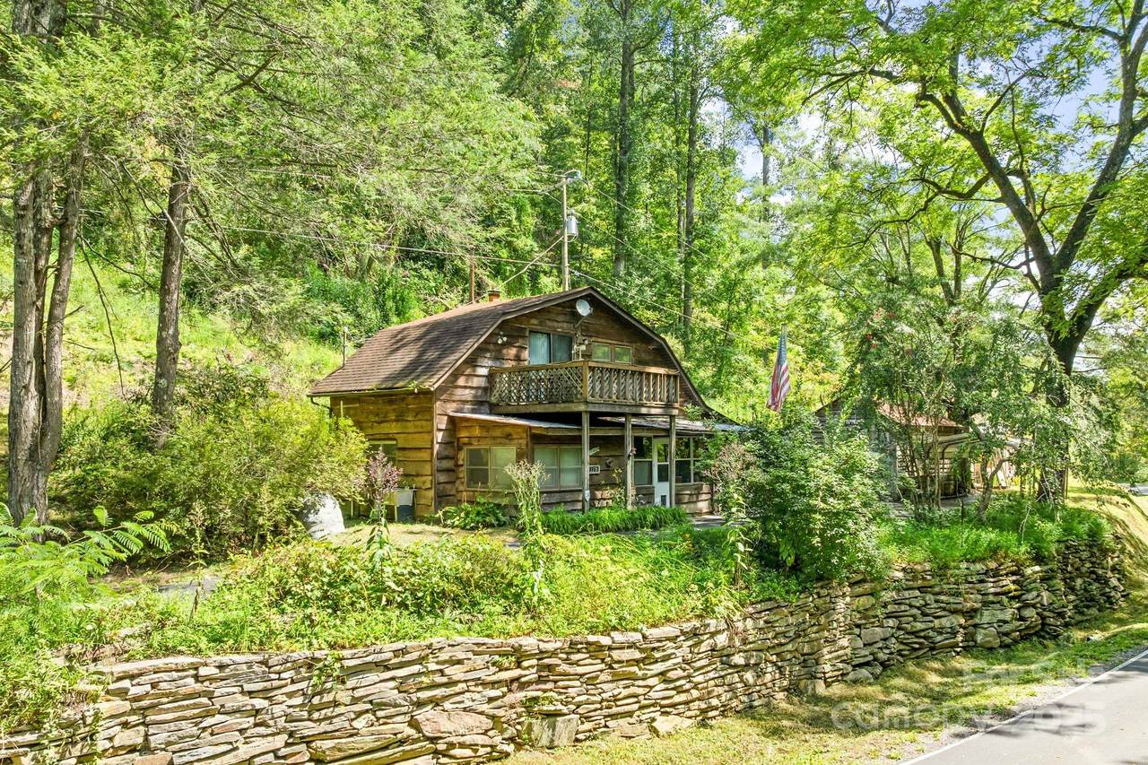 2270 Clear Creek Road - Photo 1