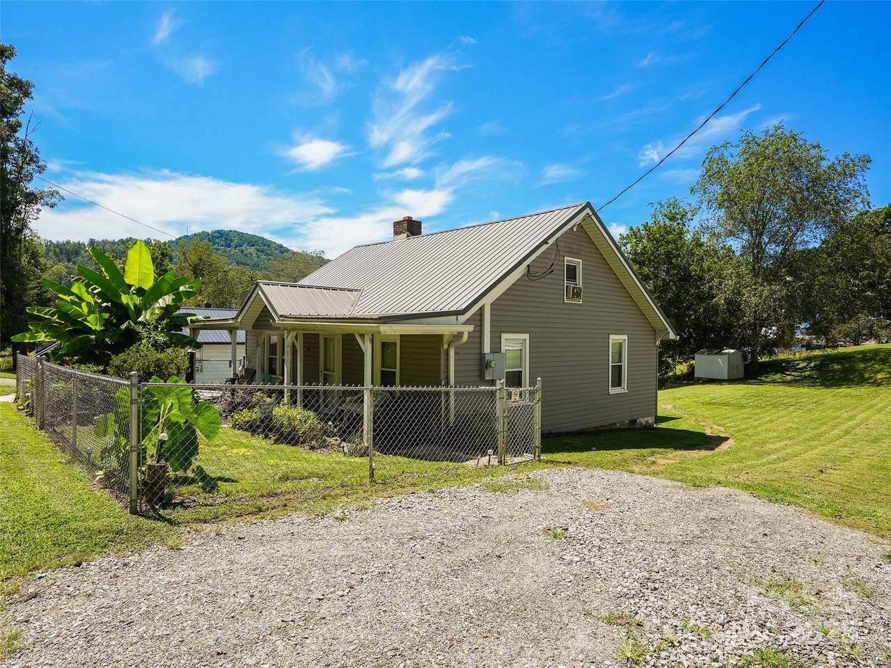 177 Dewey Avenue - Photo 1