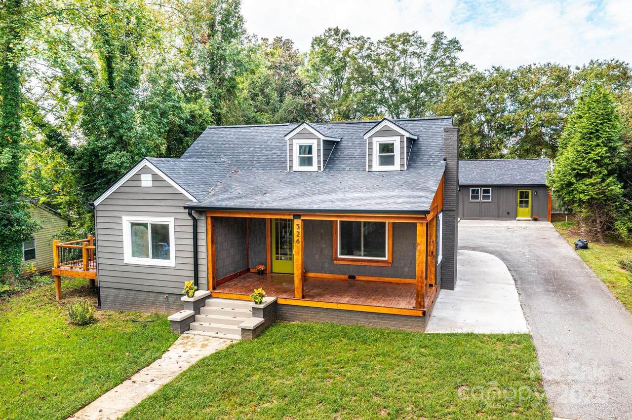 526 Kentwood Street - Photo 1