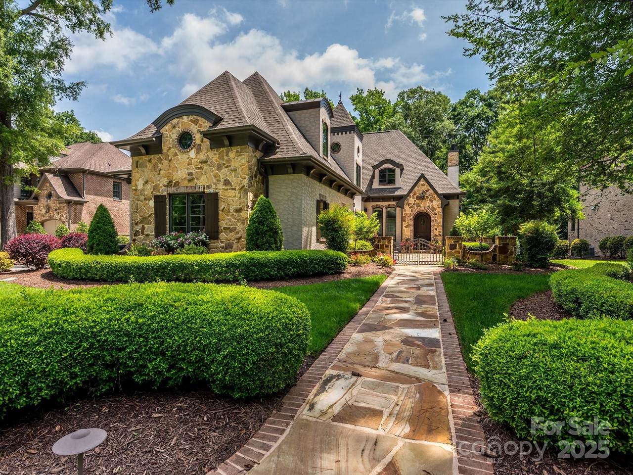 9002 Pine Laurel Drive - Photo 1