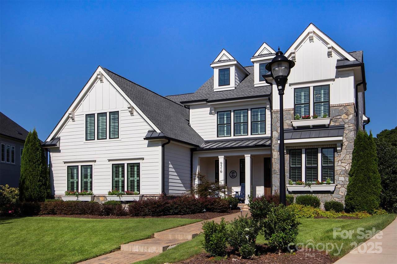 9516 Pacing Lane - Photo 1