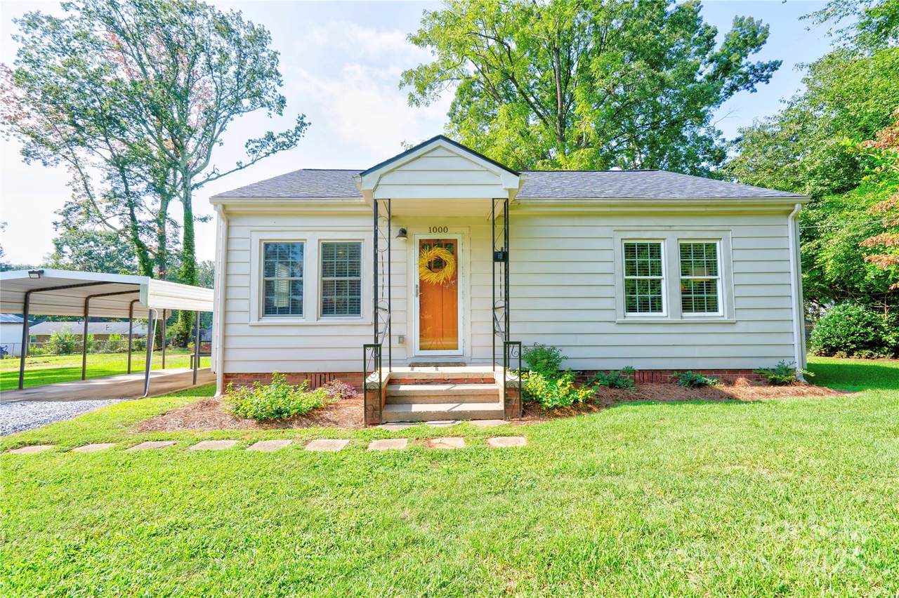 1000 Linwood Road - Photo 1