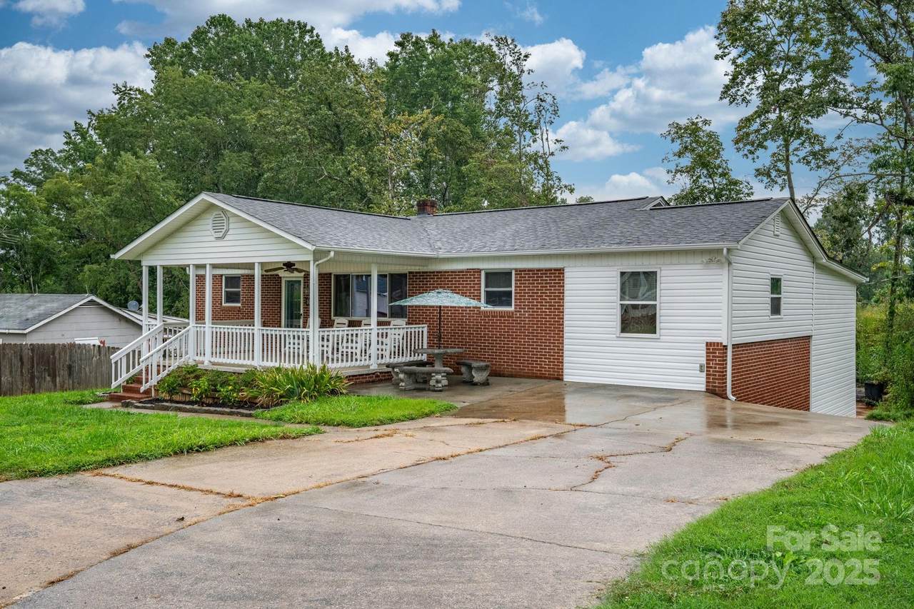 108 Logan Street - Photo 1