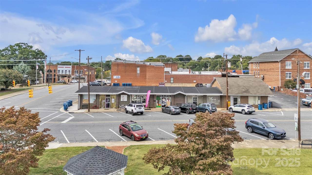 118 Main Avenue Drive - Photo 1